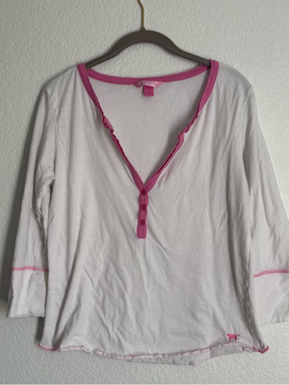 PINK Victoria's Secret Women's White Pink Cotton V-Neck Button 3/4 Sleeve Top L